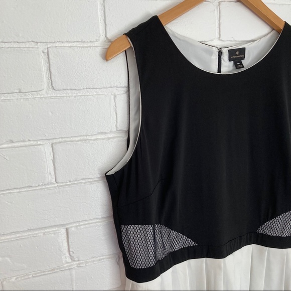 Black and White Color Block Dress - Picture 2 of 5